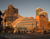 Glenn-E-Jones-Gallery-The Accidenta-Tourist-in-San-Francisco-2