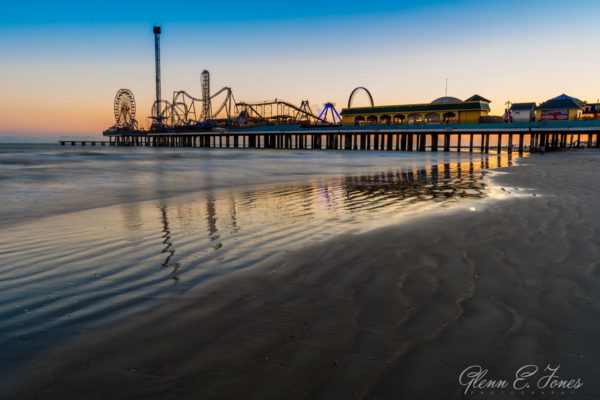 Glenn-E-Jones-Gallery-Galveston-2