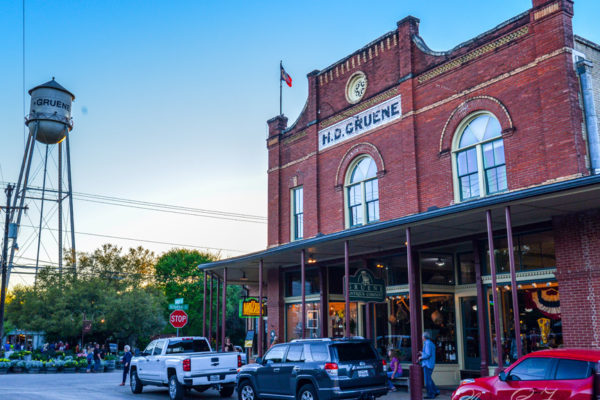 Glenn-E-Jones-Gallery-Gruene-9