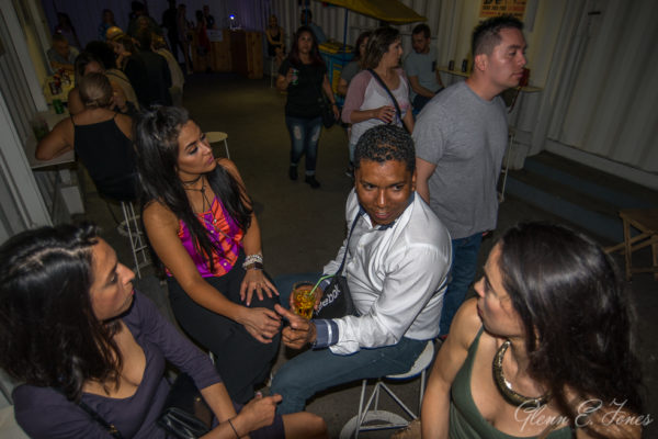 Glen-E-Jones-Gallery-Havana-Nightlife-8