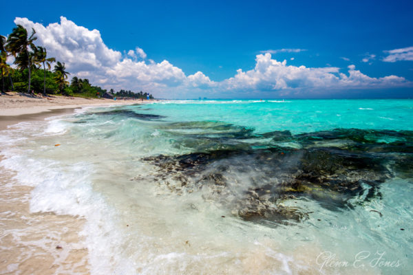 Glenn-E-Jones-Gallery-Cuba-Veredaro-Beach-14