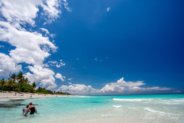Glenn-E-Jones-Gallery-Cuba-Veredaro-Beach-9