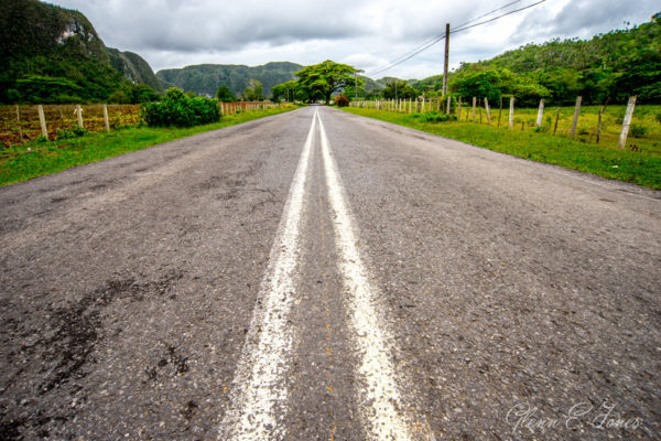 Glenn-E-Jones-Gallery-Real-Cuba-Vinales-10