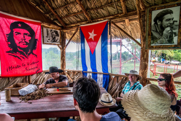 Glenn-E-Jones-Gallery-Real-Cuba-Vinales-18
